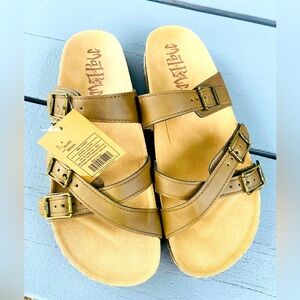 Mad Love Women's Brown Hillary Lightweight Contoured Footbed Sandals Size 8